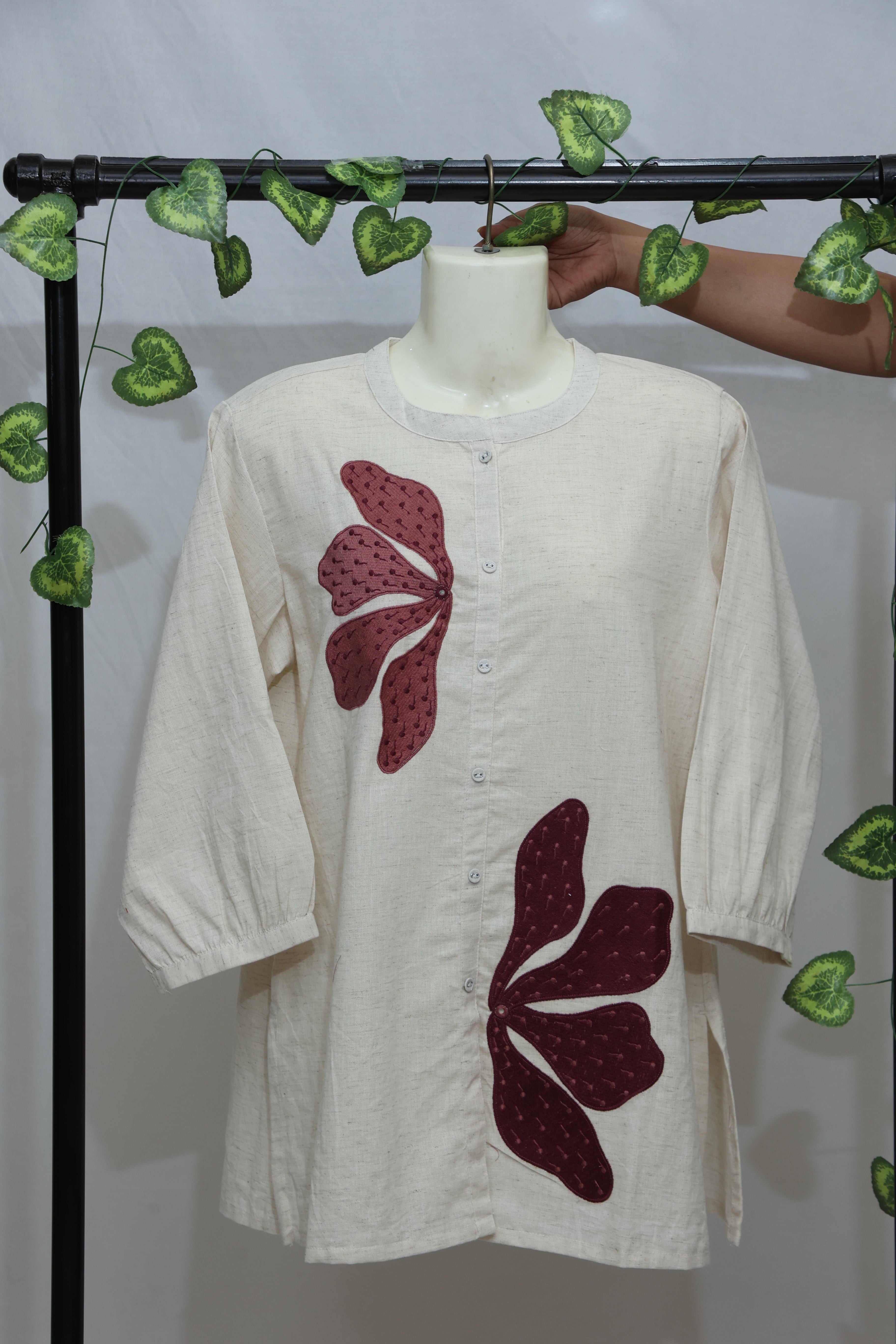 White Kurti
